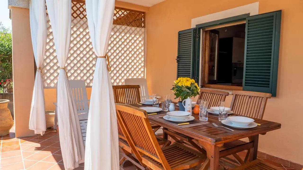 Casa L'Alzoni Vila San Teodoro  Villa