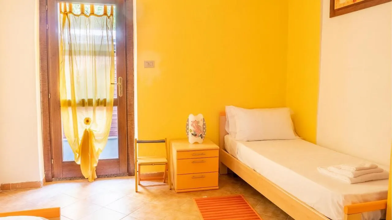 Casa L'Alzoni Vila San Teodoro  Villa